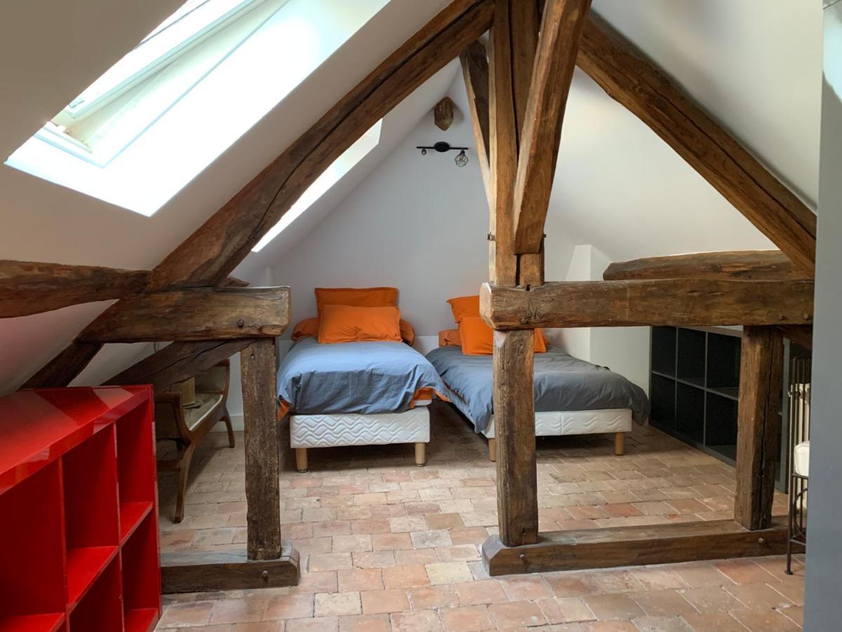 Le Regisseur Apartment Brissac-Quince Luaran gambar