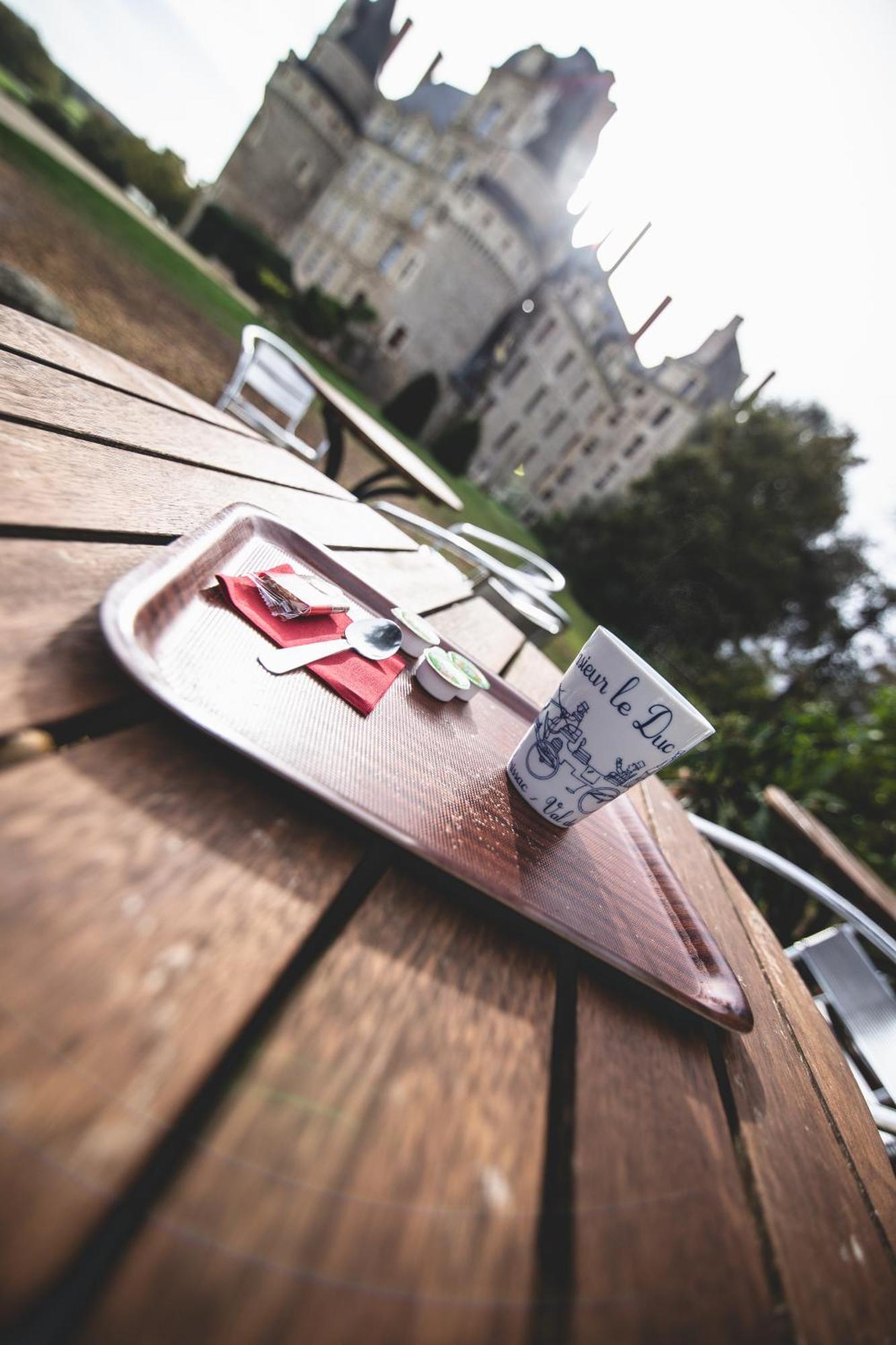 Le Regisseur Apartment Brissac-Quince Luaran gambar