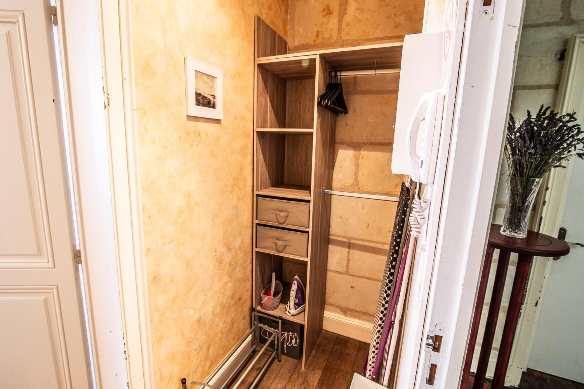 Le Regisseur Apartment Brissac-Quince Luaran gambar