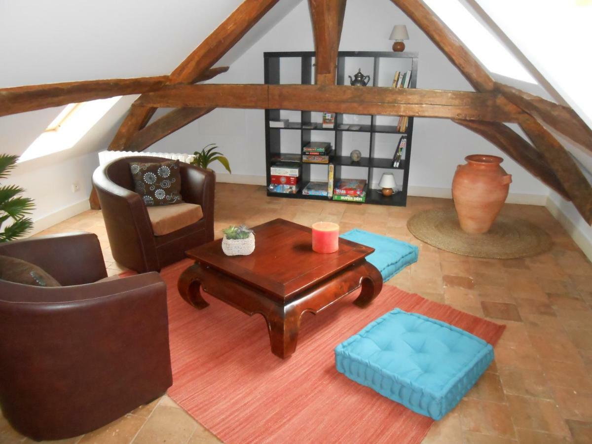 Le Regisseur Apartment Brissac-Quince Luaran gambar